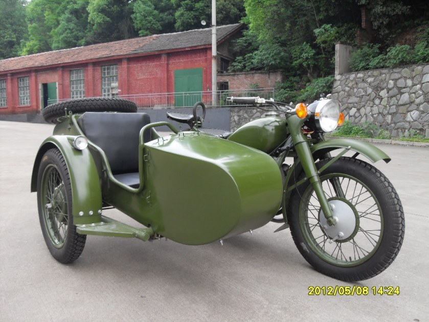 Китайский оппозит Chang Jiang CJ 750