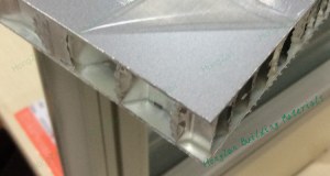 Aluminum honeycomb panel