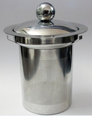 Stainless steel tea infuser