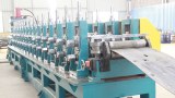 Guardrail roll forming machine