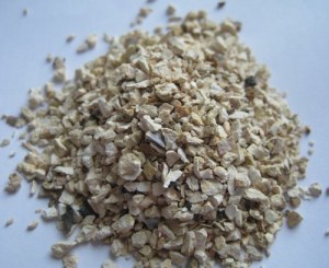 Calcined bauxite