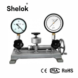 Water hydraulic dead weight pressure gauge tester