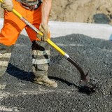 LONG HANDLE DIGGING SHOVEL