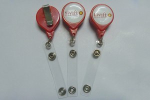 Plastic badge reel