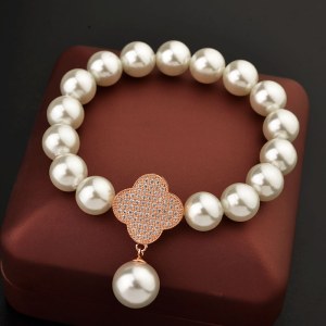 Pearl Braclet