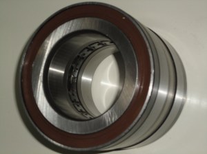 BENZ TRUCK WHEEL BEARING