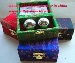 Fournir des boules de baoding à carillon en métal chinois pour l'exercice des mains