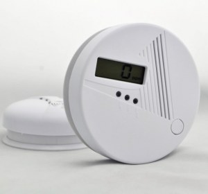 Carbon monoxide detector with LCD displayer