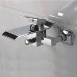 Cascade contemporain Laiton Baignoire Tap (montage mural) TQ3002W