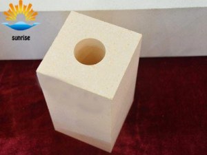 Zircon refractory